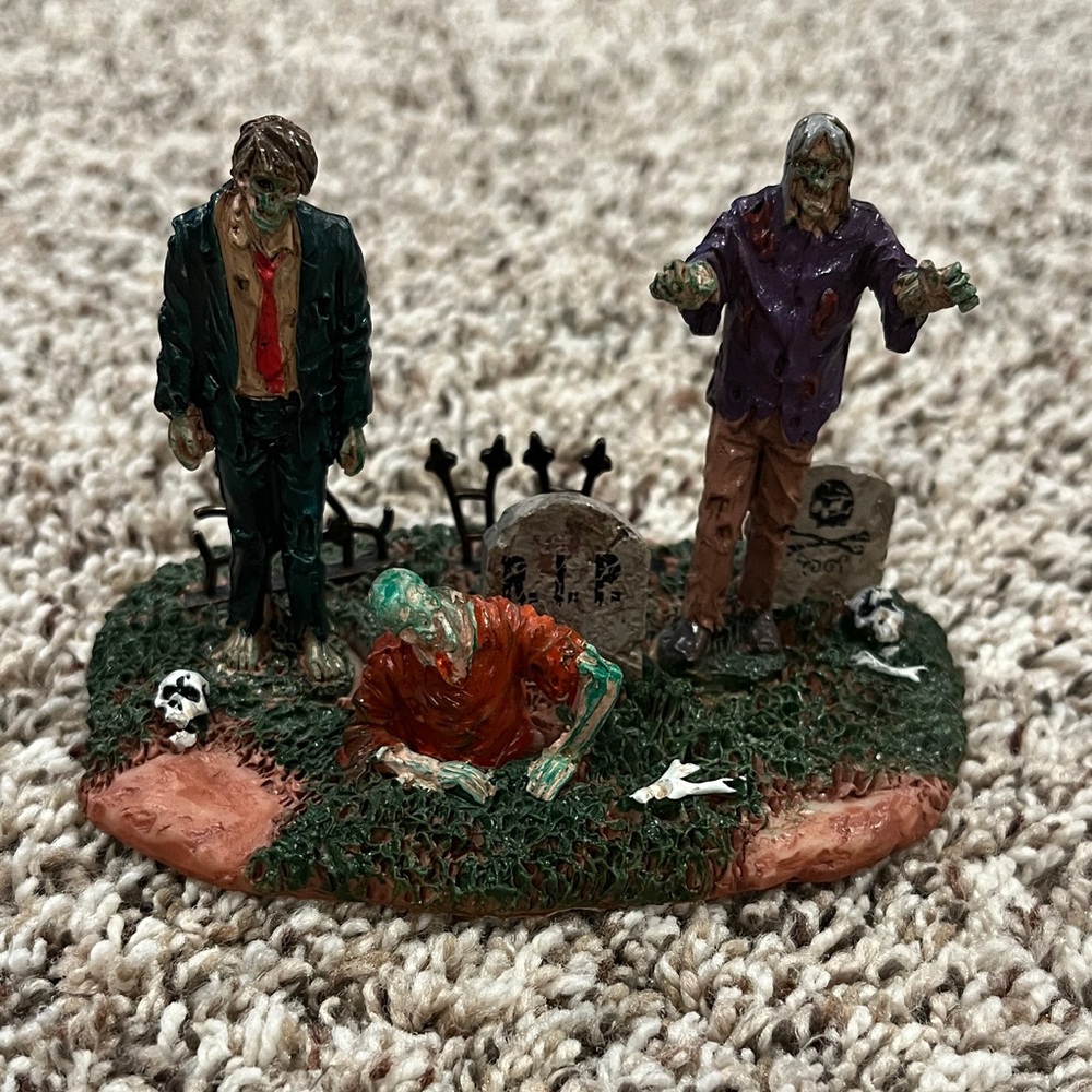 Lemax Zombie Graveyard Figurine Set with Tombstones